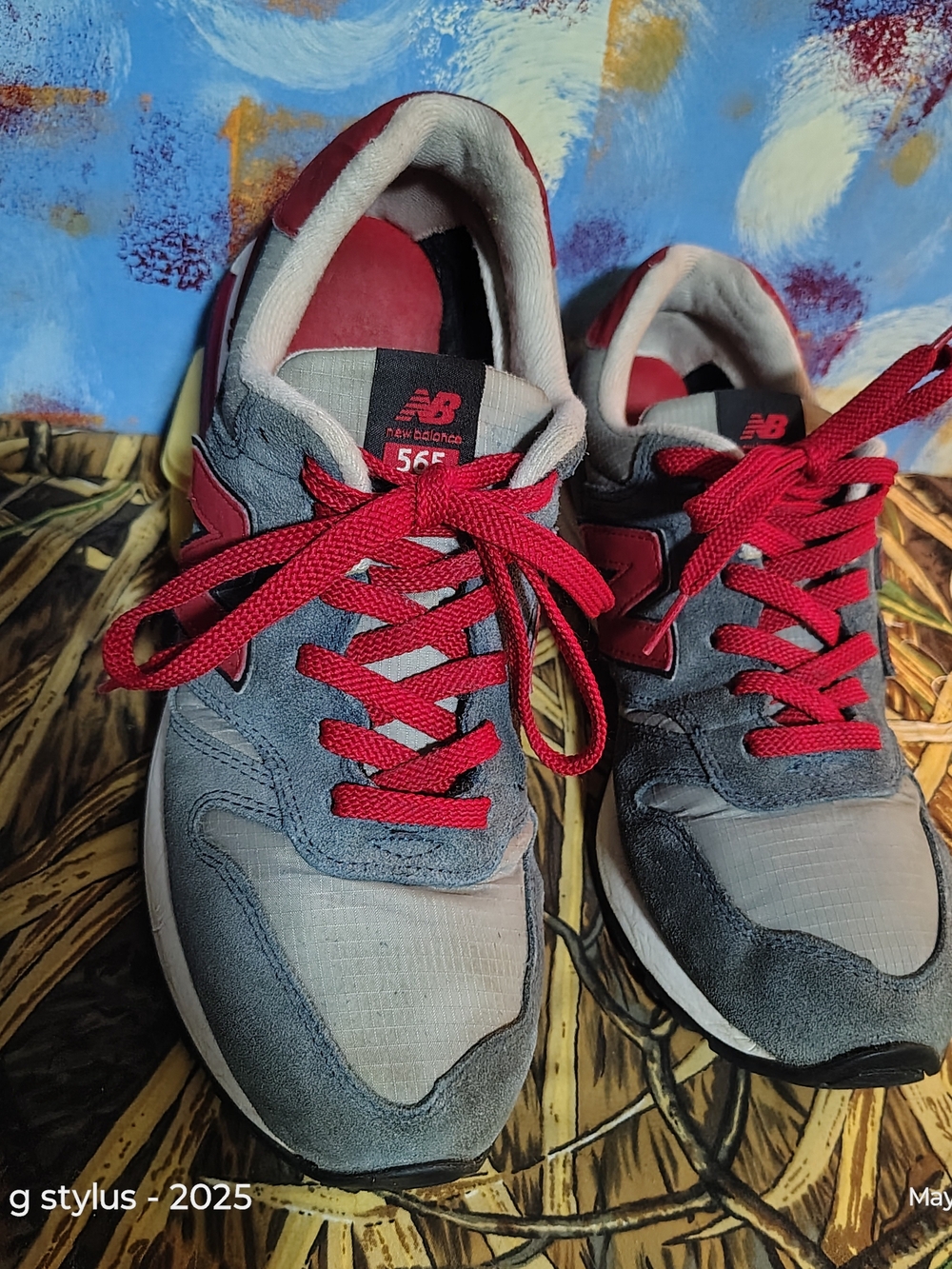 NEW BALANCE - 565 Gray & Red Casual Sneakers- Men 9